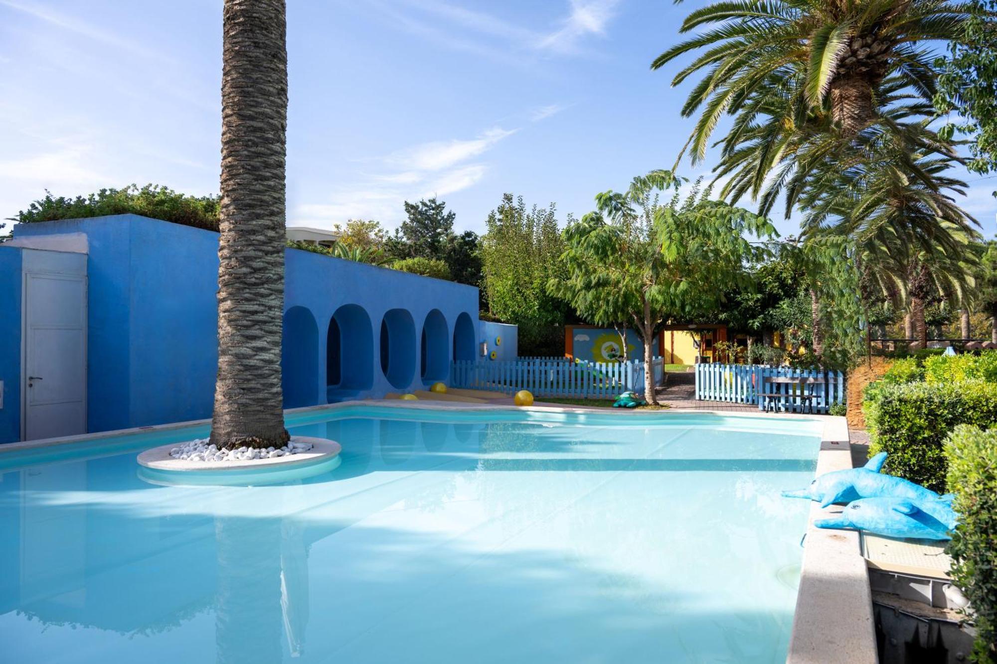 Aquila Rithymna Beach Adelianos Kampos Esterno foto